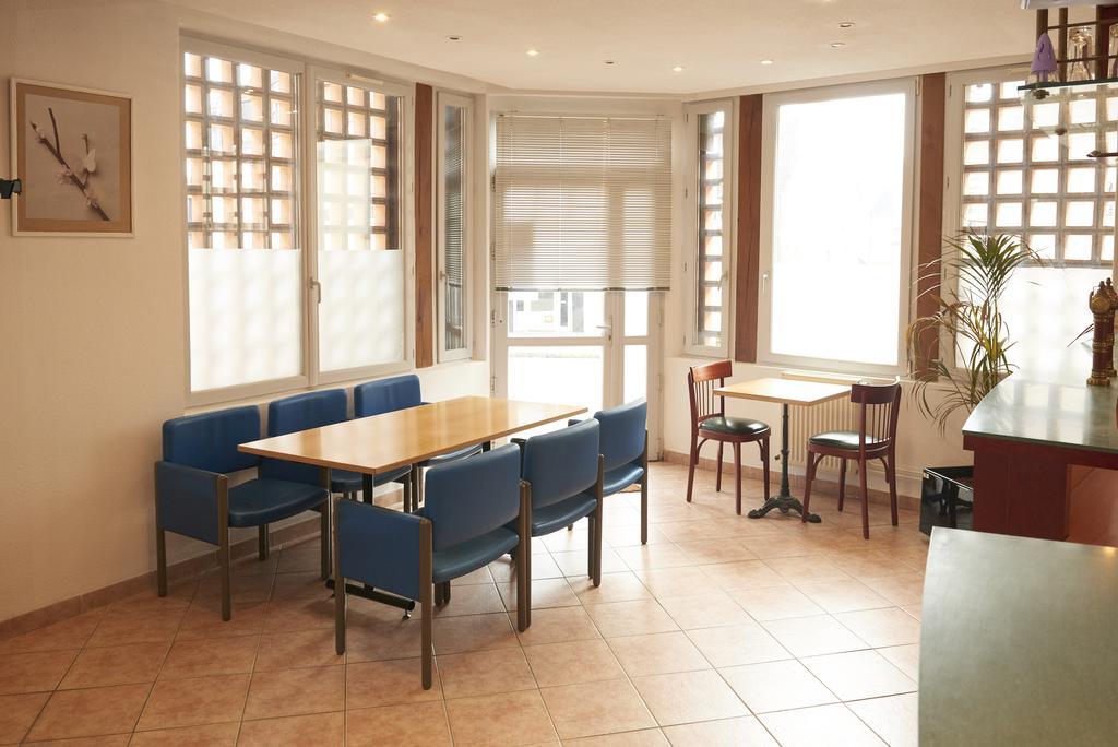 Chambres D'Hotes Du Colvert Forges-les-Eaux Esterno foto