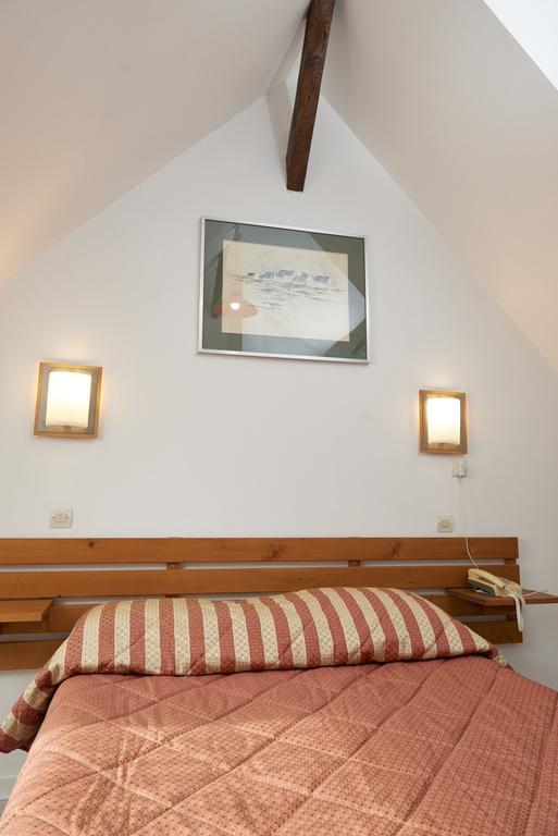 Chambres D'Hotes Du Colvert Forges-les-Eaux Esterno foto