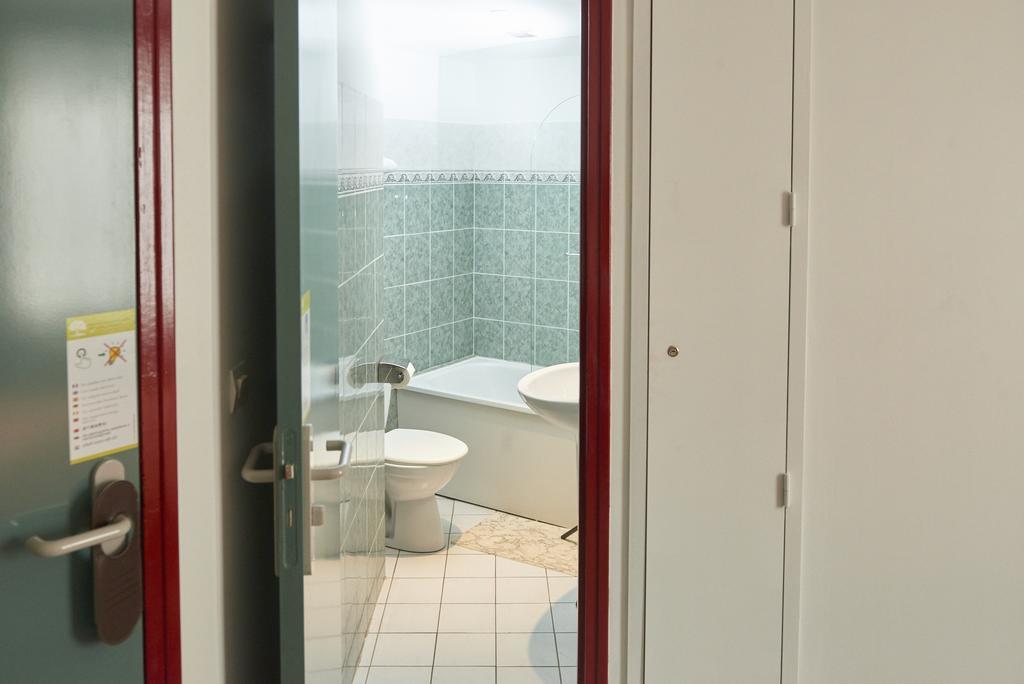 Chambres D'Hotes Du Colvert Forges-les-Eaux Esterno foto